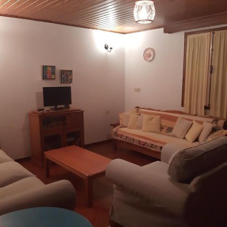 Harbour View Apartment ซีมี ภายนอก รูปภาพ